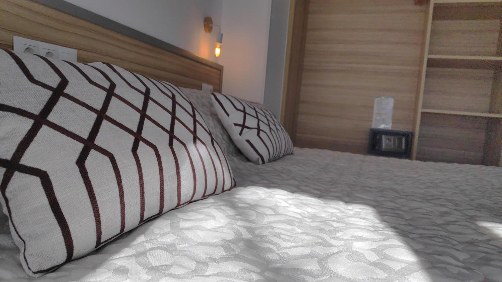 Madinat Garnata, Parking & Rooftop Terrace Granada Luaran gambar