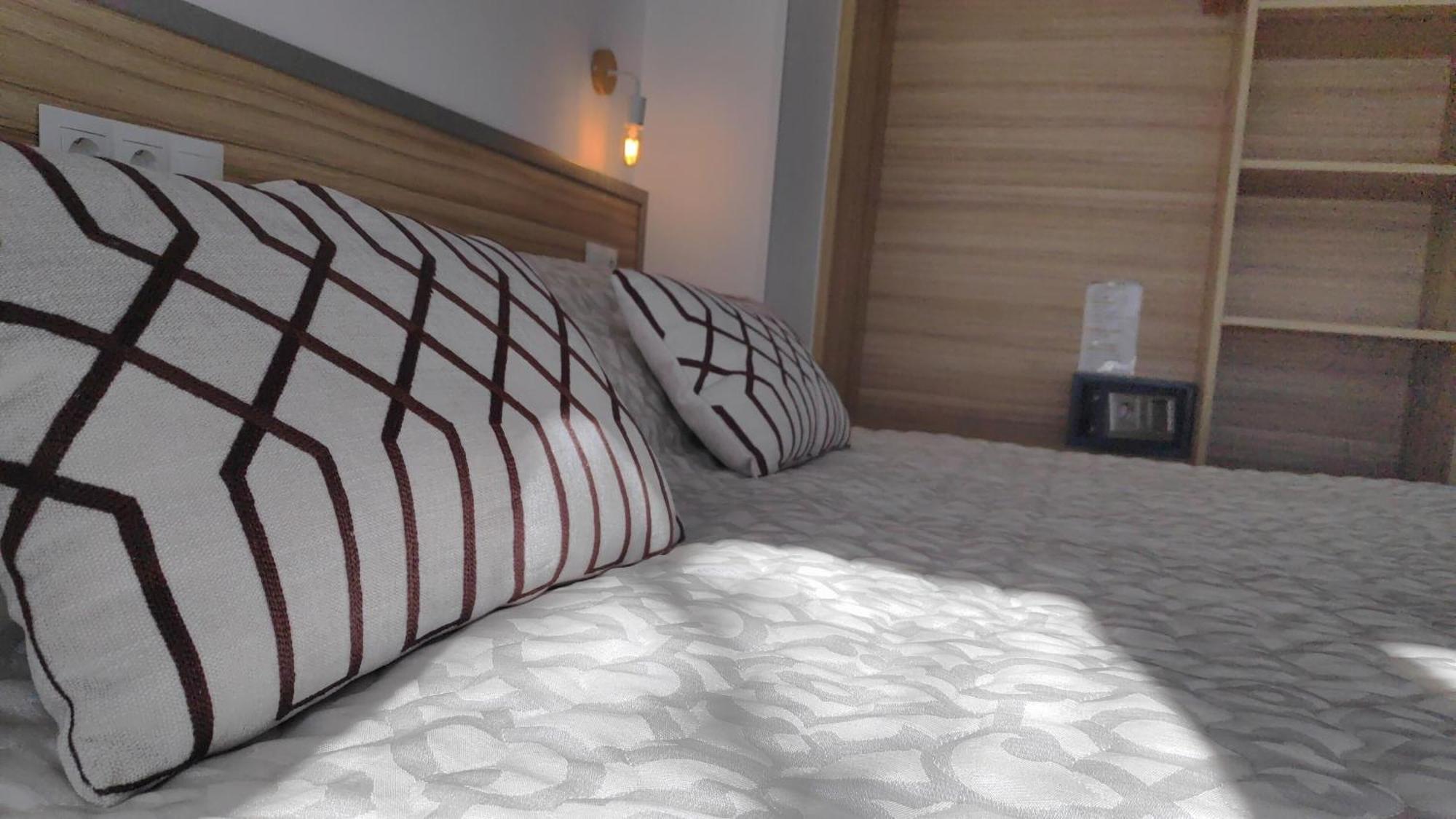Madinat Garnata, Parking & Rooftop Terrace Granada Luaran gambar